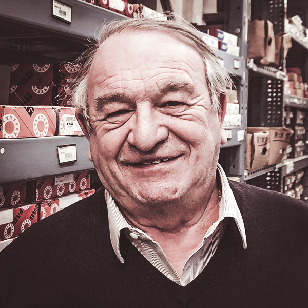 anni Costa - il titolare.